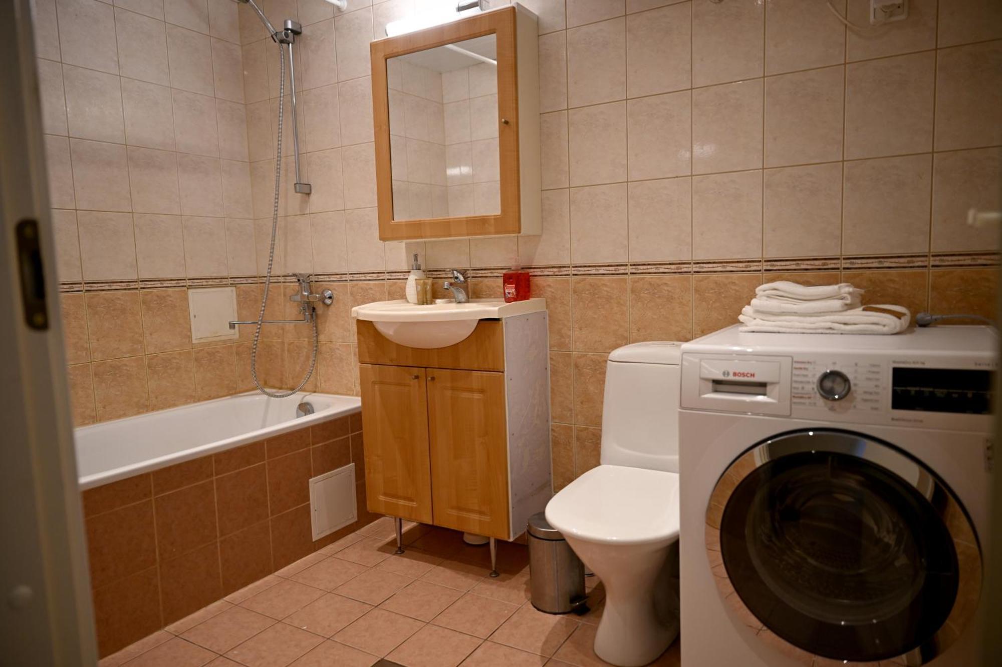 Leilighet 2-story Penthouse With Private Sauna, Seaview Terrace & Two Bathrooms Tallinn